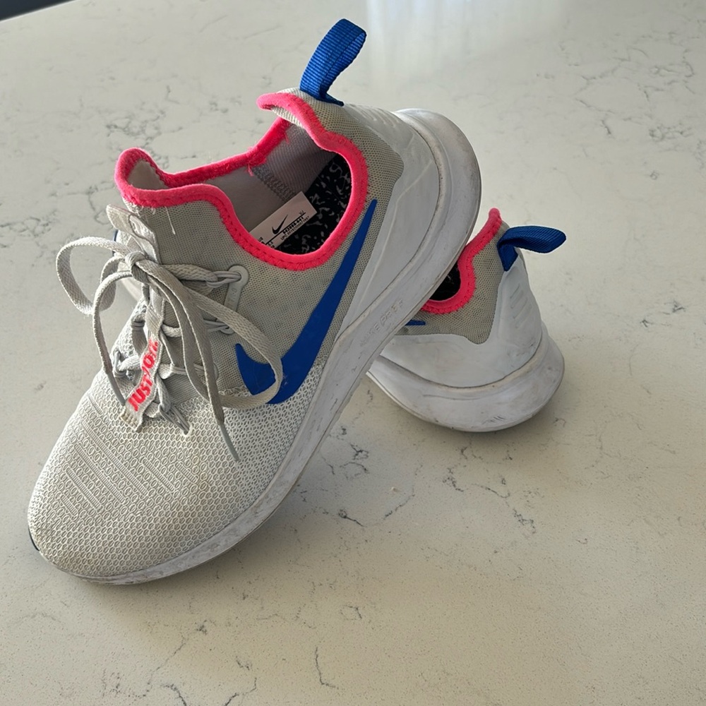 Nike Free TR8